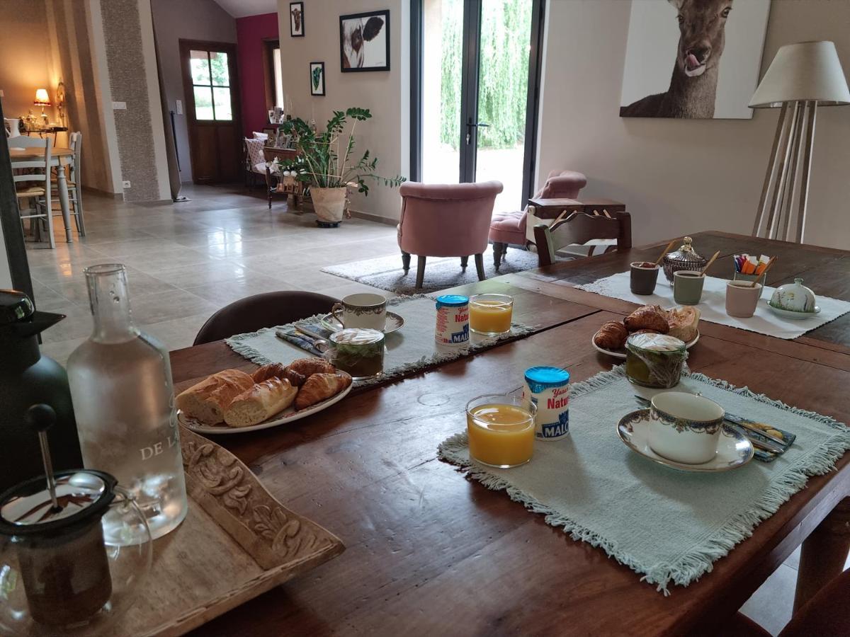L'Aupinouse Chambre Double 萨尔特河畔拉叙兹 外观 照片